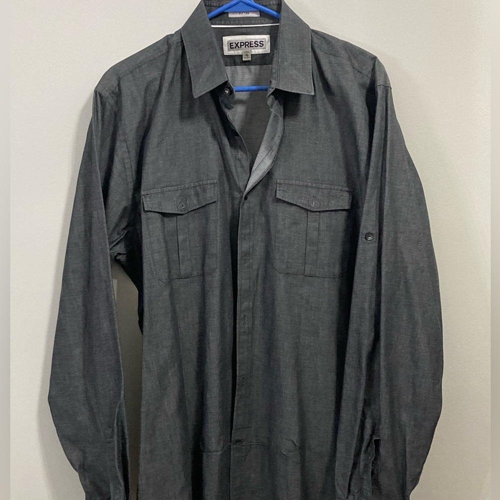 Express men’s dress shirt- fitted size XL
